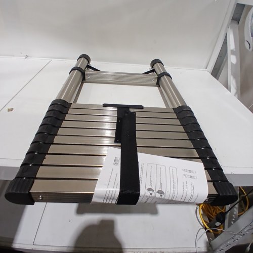 ALUMINUM TELESCOPIC LADDER - 10.5ft - SILVER image 3