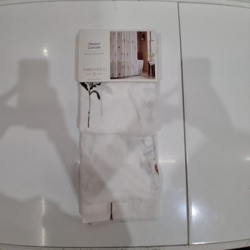 THRESHOLD FLORAL SHOWER CURTAIN - 72" X 72" - WHITE/FLORAL (MODEL: 064187943R00) image 4