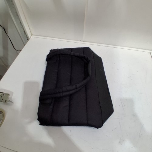 LOLE QUILTED PUFFER TOTE BAG - FITS 16" LAPTOPS - BLACK (MODEL: 2823771) image 4