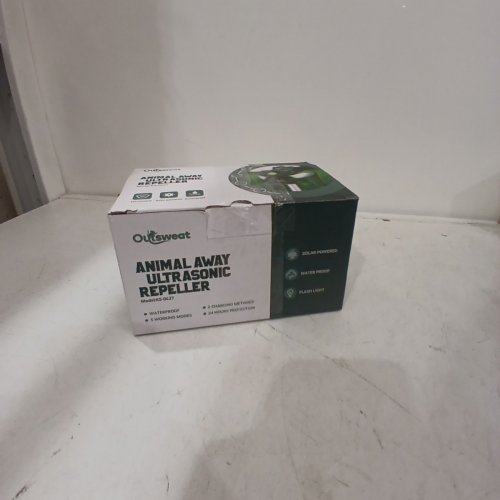 OUTSWEAT ULTRASONIC SOLAR POWERED ANIMAL REPELLER WITH MOTION SENSOR AND FLASHING LIGHTS - GREEN/BLACK (MODEL: KS-0627) image 4