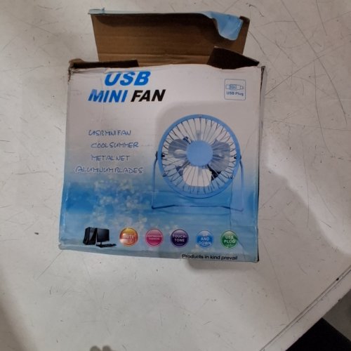 QUIET USB MINI DESK FAN - 4" - GREEN image 2
