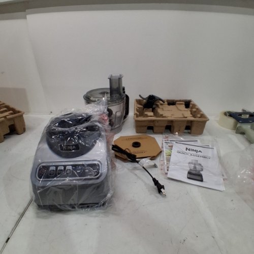 NINJA PROFESSIONAL 2.1-LITRE FOOD PROCESSOR - SILVER/BLACK - (BN600C) image 3