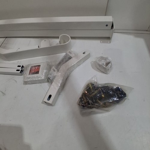 VEVOR HANDRAIL PICKET INSTALLATION KIT, FITS 1 OR 2 STEPS, WHITE image 3