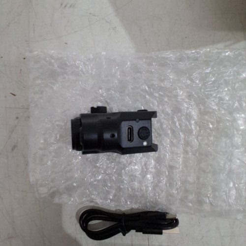 COSMOING RAIL MOUNTED PISTOL LASER FLASHLIGHT COMBO - 600LM - BLACK / GREEN LASER (MODEL: MGL-035G) image 4