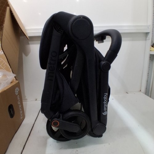 ERGOBABY METRO 3 COMPACT ALL IN ONE COMPACT LIGHTWEIGHT TRAVEL BABY STROLLER - ONYX BLACK (MODEL: METRO3ONYX) image 5