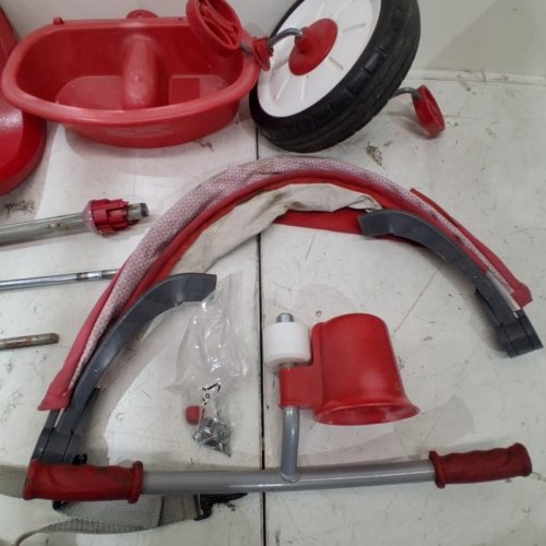 RADIOFLYER 4-IN-1 STROLL 'N TRIKE TODDLER TRICYCLE - AGES 12+ MONTHS - RED (MODEL: 481TA) image 5