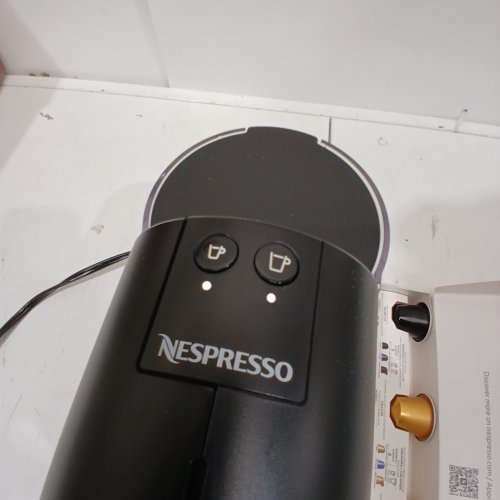 NESPRESSO BY DE’LONGHI PIXIE SINGLE SERVE ESPRESSO MACHINE - 40ML / 110ML - ALUMINUM/BLACK (MODEL: EN127SCA) image 2
