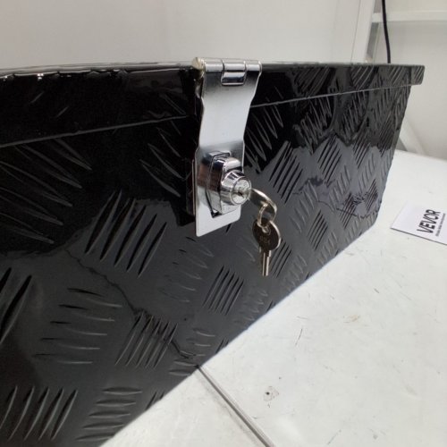 HEAVY DUTY ALUMINUM TRUCK BED TOOL BOX - 30" X 13" X 9.6" - BLACK (MODEL: SS30-D-B) image 4