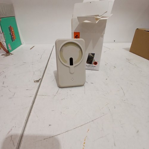 SPIGEN PREMIUM SILICONE MAGSAFE CHARGER STAND (CHARGER NOT INCLUDED) - WHITE image 3