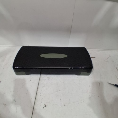 AMAZON BASICS AEROBIC EXERCISE STEP PLATFORM - BLACK\GREY image 2