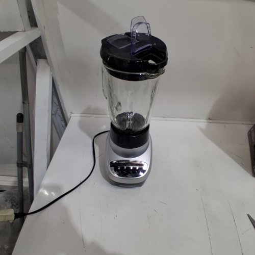 BLACK+DECKER POWERCRUSH MULTI-FUNCTION BLENDER WITH QUADPRO BLADE TECHNOLOGY AND ICE CRUSHING POWER - BLACK/SILVER (MODEL: BL1200) image 3