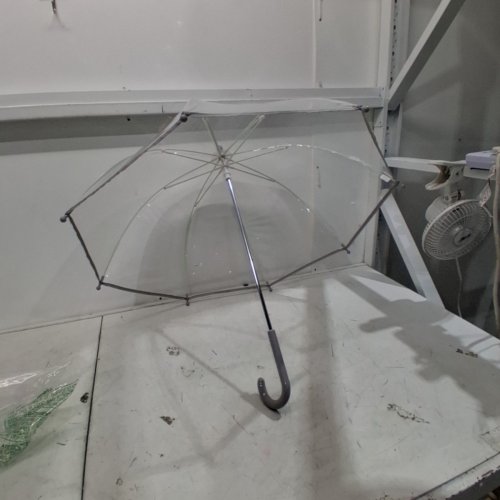 TRANSPARENT UMBRELLA - 28" X 25" - CLEAR/GREY image 3