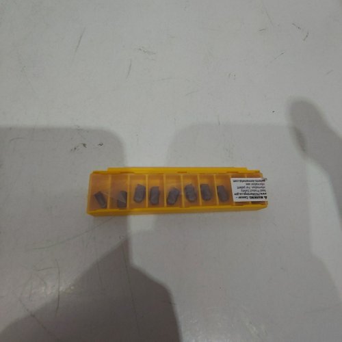 10PK KENNAMETAL EVOLUTION CUT-OFF INSERTS (MODEL: EC040M04L06CR02) image 3