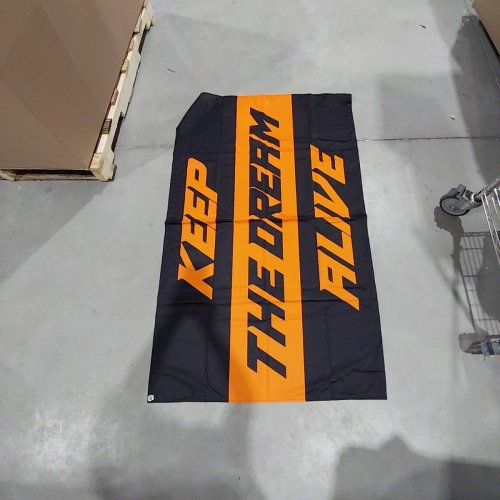 LUG KEEP THE DREAM ALIVE FLAG - 35" X 59.5" - BLACK ORANGE image 2