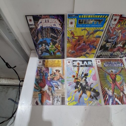 10 ASSTD VALIANT COMIC BOOKS - VARIOUS AUTHORS image 3