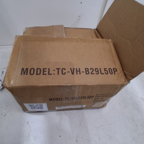 50PK VELVET COAT HANGERS - CROME/BLACK (MODEL: TC-VH-B29L50P) image 2