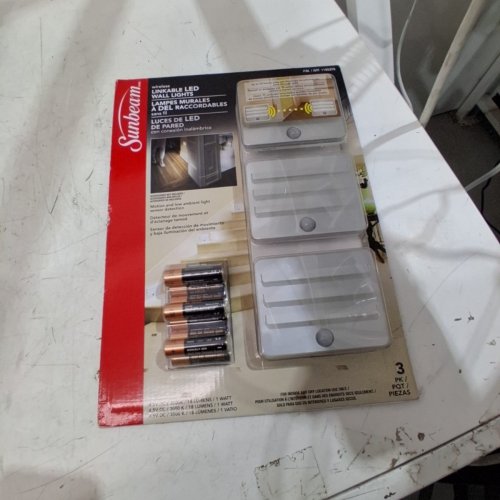 3PK SUNBEAM WIRELESS LINKABLE LED WALL LIGHTS - 4.5V, 3000 K, 18 LM, 1W (MODEL: 1185375) image 2