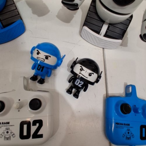 SHARPER IMAGE MECHA RIVALS JIB VS. JAB RC ROBOTS - BLUE / WHITE image 4