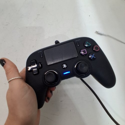 NACON WIRED PS4 (PLAYSTATION 4) GAME CONTROLLER - BLACK image 2
