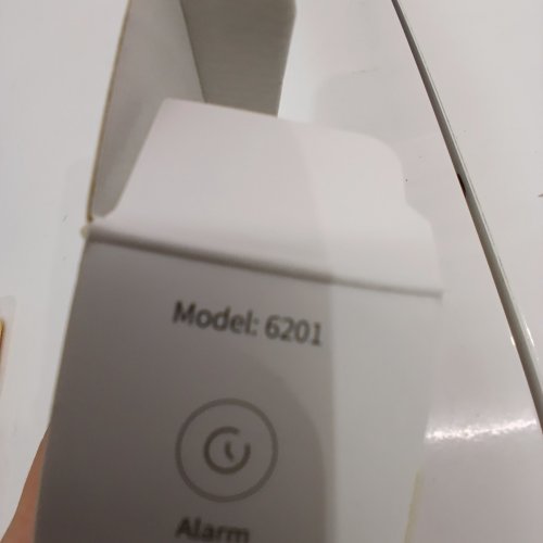 MEESMEEK SMALL FOLDABLE DIGITAL ALARM CLOCK - YELLOW (MODEL: 6201) image 3