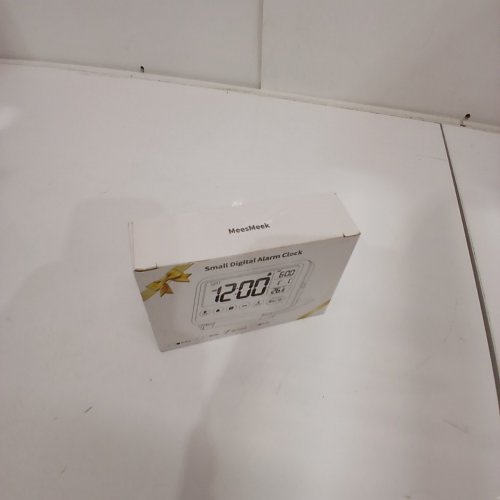 MEESMEEK SMALL FOLDABLE DIGITAL ALARM CLOCK - YELLOW (MODEL: 6201) image 6