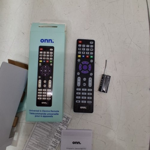 ONN. 4-DEVICE UNIVERSAL REMOTE CONTROL - COMPATIBLE WITH ALL MAJOR BRANDS - BLACK image 3