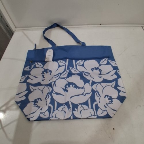 TIME AND TRU FLORAL TOTE BAG - BLUE AND WHITE image 3