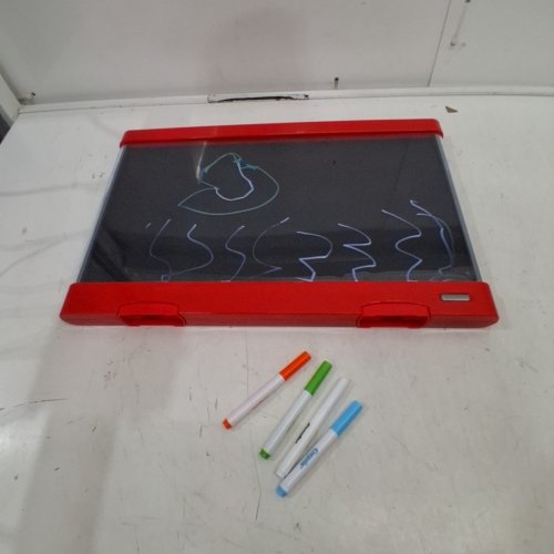 CRAYOLA ULTIMATE LIGHT BOARD DRAWING TABLET, 6 MARKERS image 3