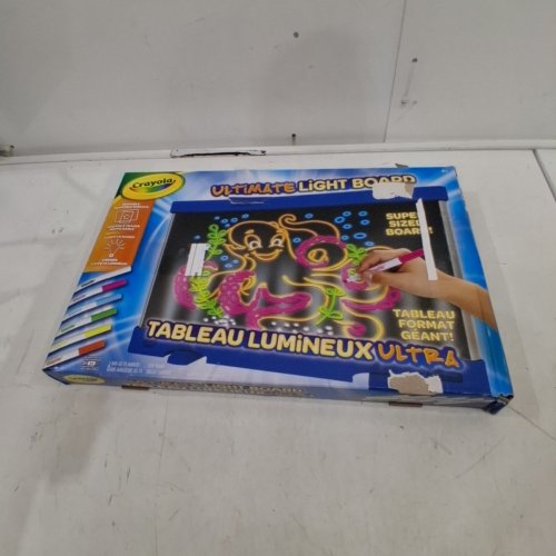 CRAYOLA ULTIMATE LIGHT BOARD DRAWING TABLET, 6 MARKERS image 6