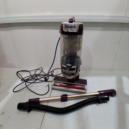 SHARK ROTATOR LIFT-AWAY ADV WITH POWERFINS HAIRPRO BRUSHROLL UPRIGHT CORDED VACUUM - 10.7" CLEANING PATH - BURGANDY RED/ GOLD (MODEL: LU240C XO) image 4