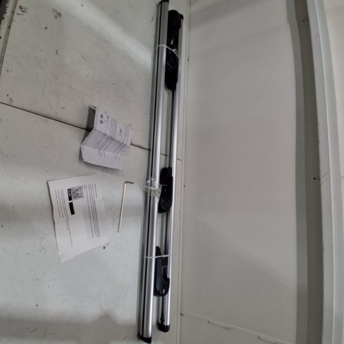 2PK MAXXHAUL ALUMINUM ROOF TOP CROSS BAR - 52" - 150LBS - SILVER/BLACK (MODEL: 50220) image 2