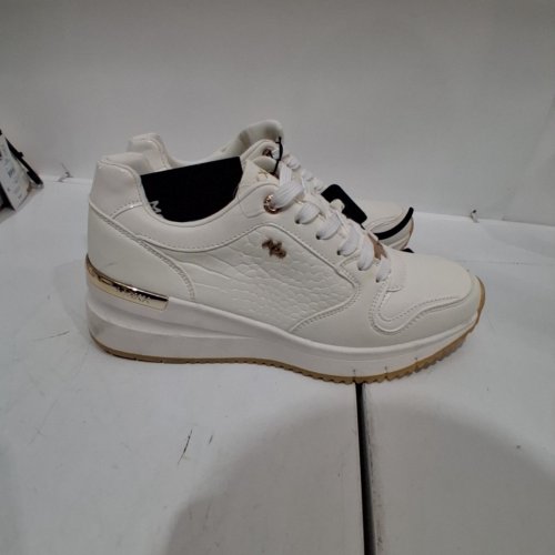 WOMEN'S MEXX CASUAL SNEAKER SHOES - SIZE 9 - WHITE/GOLD image 5