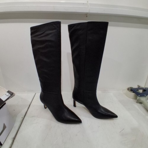 WOMAN'S NINE WEST RICHY HEELED LEATHER BOOTS - 7.5 - BLACK image 3