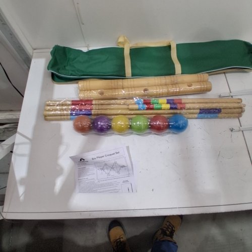 APUDARMIS 6-PLAYER CROQUET SET WITH PREMIUM PINE WOODEN MALLETS, COLOURED BALLS, WICKETS, STAKES , INCLUDES CARRY BAG -28" image 4