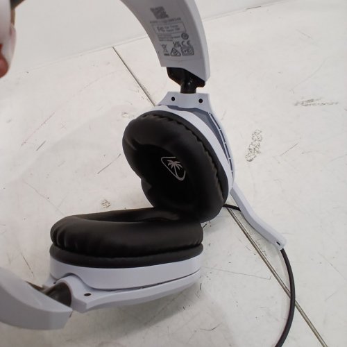 TURTLE BEACH RECON 70 HEADSET - XBOX SERIES X, XBOX ONE, PLAYSTATION 4, PLAYSTATION 5 (PS4, PS5), NINTENDO SWITCH - WHITE (MODEL: RECON70) image 4