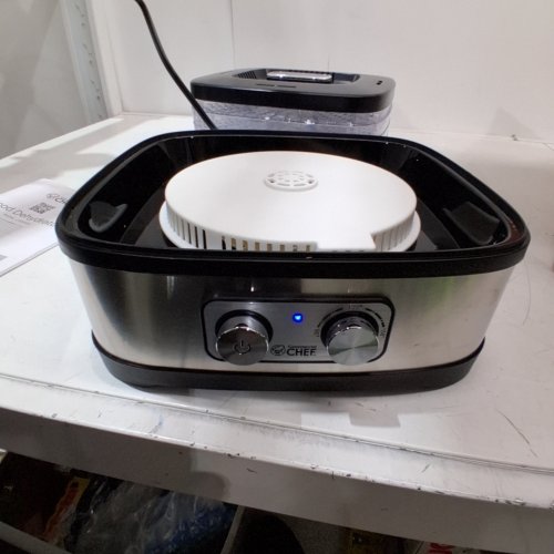 COMMERCIAL CHEF FOOD DEHYDRATOR WITH 5 ADJUSTABLE HEIGHT TRAYS UP TO 158F- BLACK/STAINLESS STEEL (MODEL: CHD200S) image 2