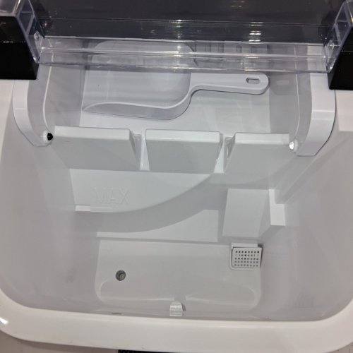 PORTABLE ICE MAKER - BLACK- 15.21LBS-  (MODEL: ZBJ-PP10A-BK) image 4
