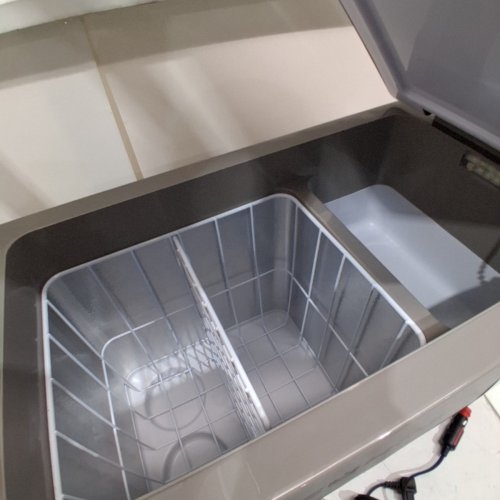 EUHOMY 12 VOLT CAR REFRIGERATOR- 35L - (MODEL:CF001) image 5