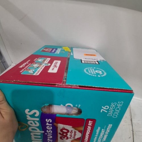 76PK PAMPERS CRUISERS 100% LEAKPROOF 360° GAP-FREE FIT DIAPERS - SIZE 6 image 3
