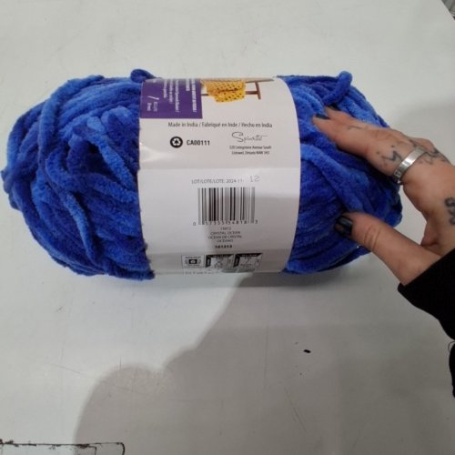 BERNAT BLANKET MIST-ICAL YARN - 10.5 OZ, 220 YARD/660FT - CRYSTAL OCEAN BLUE (STYLE: MIST-ICAL) image 4