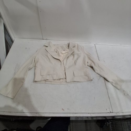 WOMENS STYLISH REGULAR FIT SHORT BLAZER JACKET - SMALL - CREAM image 2