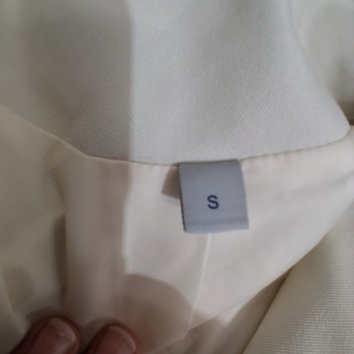 WOMENS STYLISH REGULAR FIT SHORT BLAZER JACKET - SMALL - CREAM image 3
