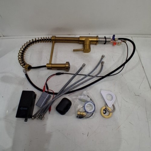 VIGO EDISON SINGLE-HANDLE PULL DOWN SPRAYER KITCHEN FAUCET - 19" - GOLD (MODEL: VG02001MGS) image 2