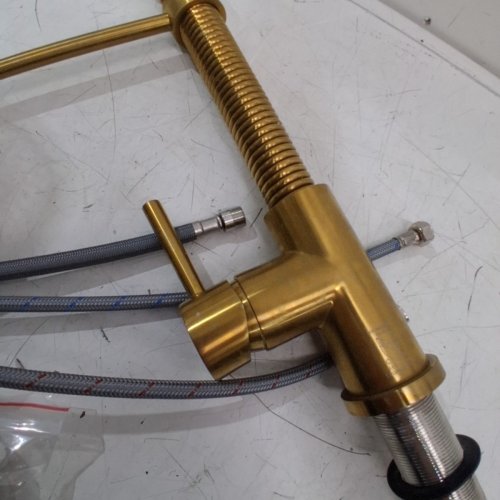VIGO EDISON SINGLE-HANDLE PULL DOWN SPRAYER KITCHEN FAUCET - 19" - GOLD (MODEL: VG02001MGS) image 4