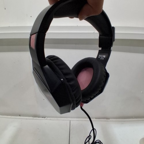 MPOW EG10 GAMING HEADSET FOR PS5,PS4, PC, XBOX ONE, ULTRA LIGHT OVER EAR HEADPHONES WITH NOISE CANCELLING MIC, STEREO BASS SURROUND PC HEADSET, LED LIGHT, SOFT MEMORY EARMUFFS FOR LAPTOP MAC SWITCH PINK (MODEL:MPBH414AP) image 4