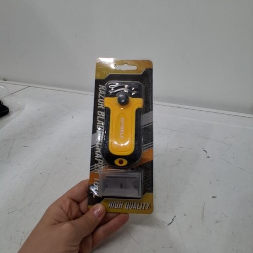 DIYSELF RAZOR SCRAPER TOOL WITH 15 EXTRA BLADES - BLACK/YELLOW image 2