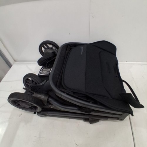 UPPABABY MINU V3 TRAVEL STROLLER - JAMES BLACK (MODEL: 0803-MIN-NA-JMS) image 3