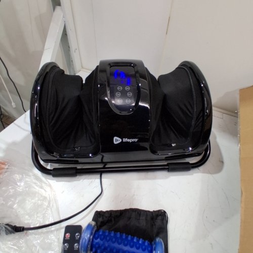 LIFEPRO RELAXATILT X FOOT MASSAGER WITH HEAT & REMOTE CONTROL - BLACK (MODEL: LP-RLXTX-BLK) image 2