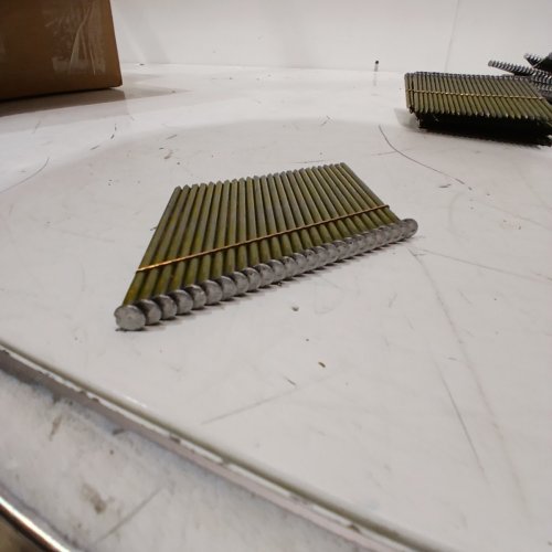1975PK BOSTITCH S10D-FH 28-DEGREE WIRE-WELD FRAMING NAILS image 3
