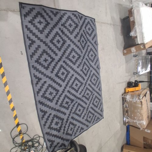 OUTDOOR LIGHT WEIGHT RUG - 12FT X 9FT - GRAY AND WHITE (STYLE: HY-CPB-209) image 4